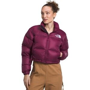 The north face Nuptse Short Jacket - Women's color Boysenberry